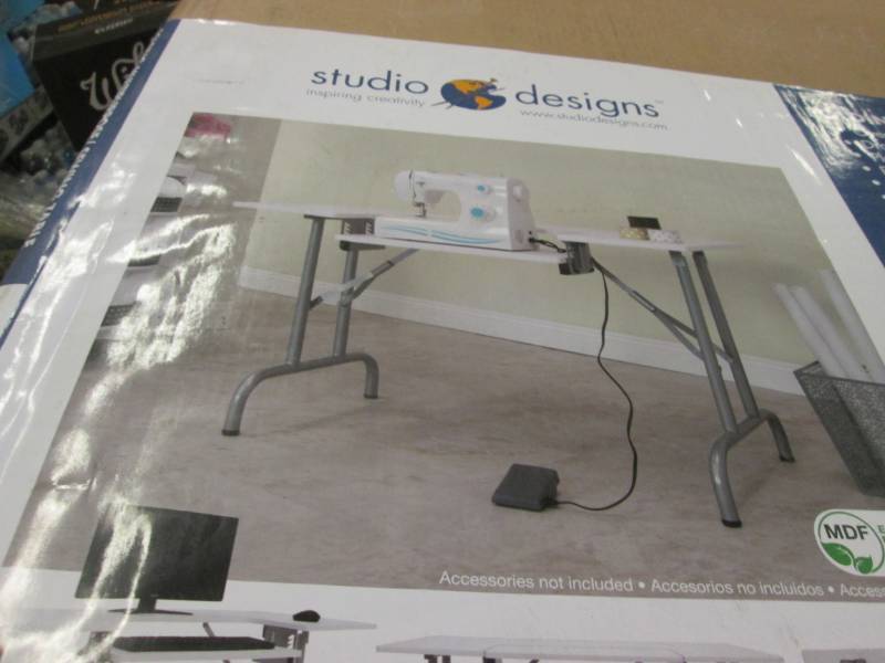 lot 18 image: Sew Ready Folding MultipurposeSewi...