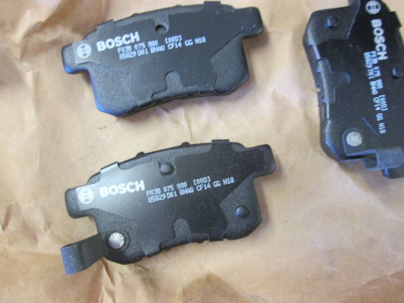 lot 52 image: 3 Bosch Disc Brakes Pads...