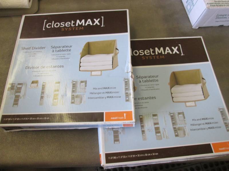lot 81 image: 2 neatfreak 12 in. x 12 in. Shelf D...