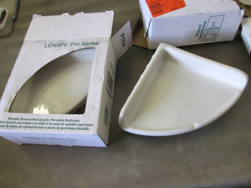 lot 82 image: 2 Lenape Pro Series 7x7 Porcelain C...