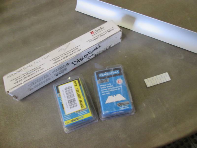 lot 86 image: Carpet Blades, Utility Knife Blades...