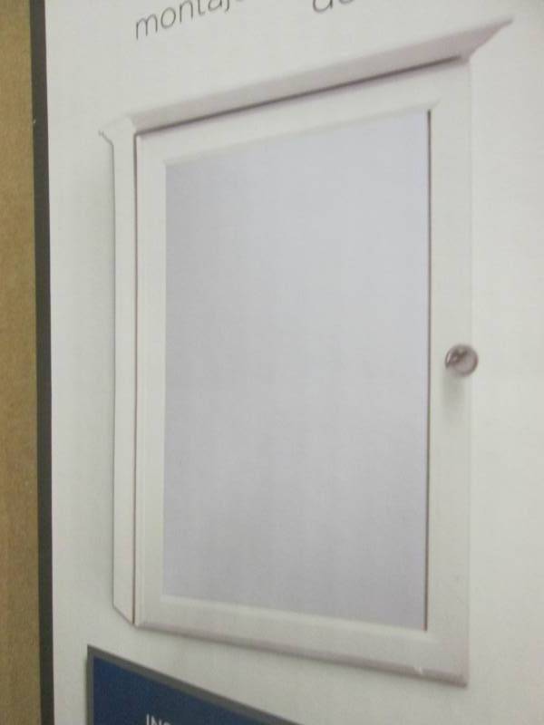 lot 93 image: 20 inch White Surface Mount Medicin...