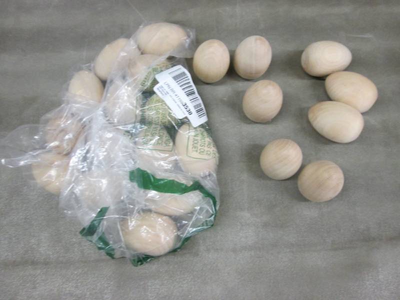 lot 111 image: 22 Wooden Eggs...