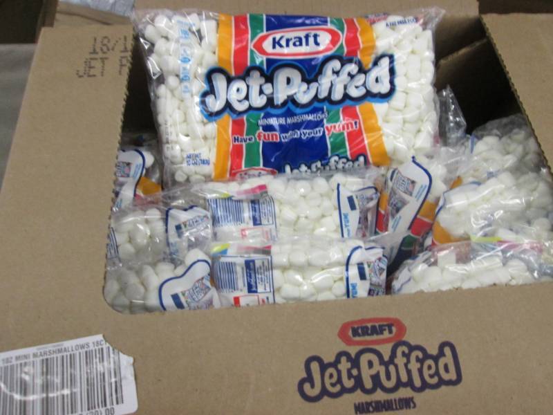 lot 230 image: Case of 18-10 oz bags Kraft Jet Puf...
