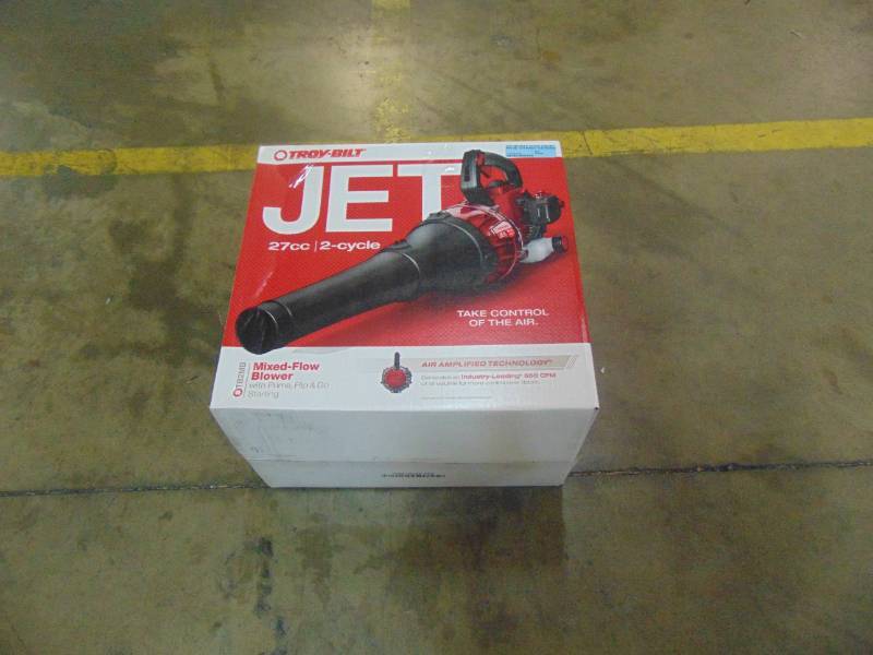 lot 37 image: Troy-Bilt JET 27-cu cm 2-cycle 130-MPH 650-CFM Medium-Duty Handheld Gas Leaf Blower TB2MB