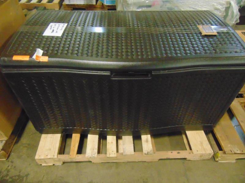 lot 110 image: Suncast 52-in L x 29-in W 124-Gallon Java Resin Deck Box BMDB12000