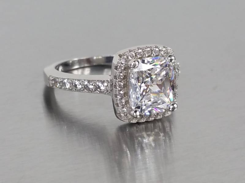 Brilliant Ladies Estate Halo Ring in Sterling Silver