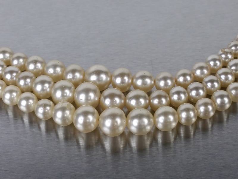 Gorgeous Triple Strand High Luster Pearl Estate Necklace