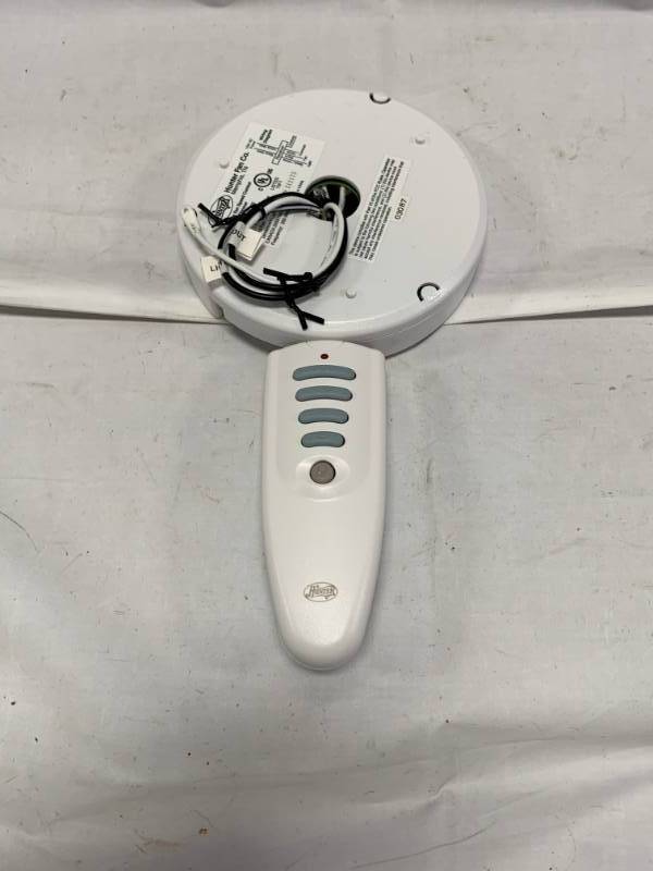 Speed Control Fan with Remote