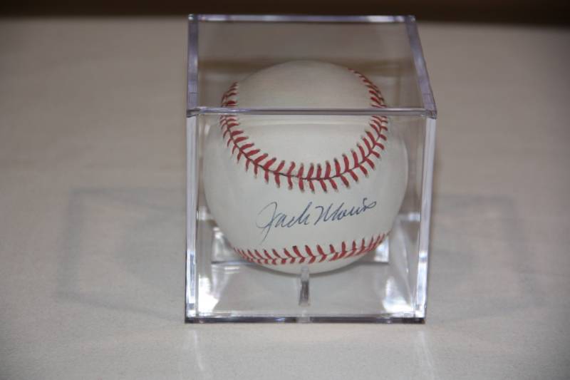lot 11 image: Jack Morris Minnesota Twins Sweet Spot Auto Baseball (JSA COA)
