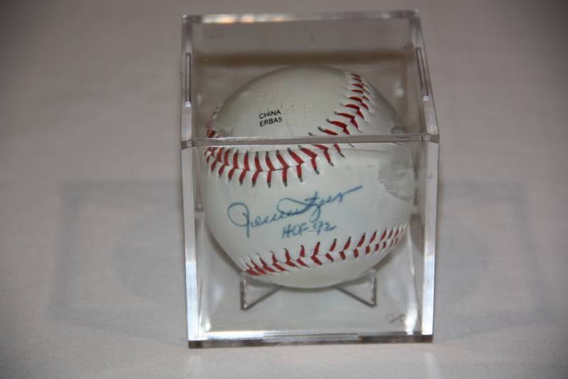 lot 13 image: Rollie Fingers Oakland Athletics Sweet Spot Auto Baseball (MLB COA)