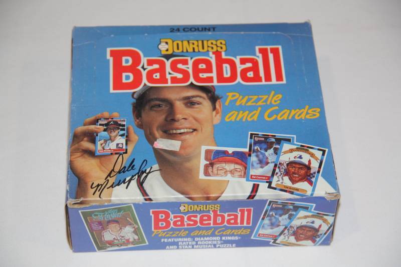 lot 94 image: 1988 Donruss Baseball Cello Box with 24 Packs