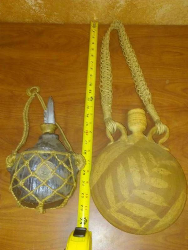 lot 31 image: Native American ceramic jugs.