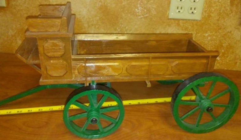 lot 70 image: Handcrafted Buckboard wagon 24 in