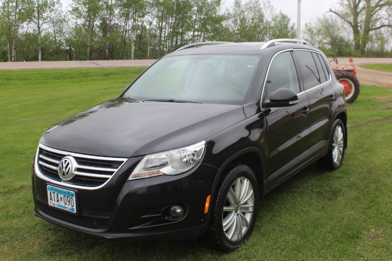 2010 Volkswagen Tiguan S AWD