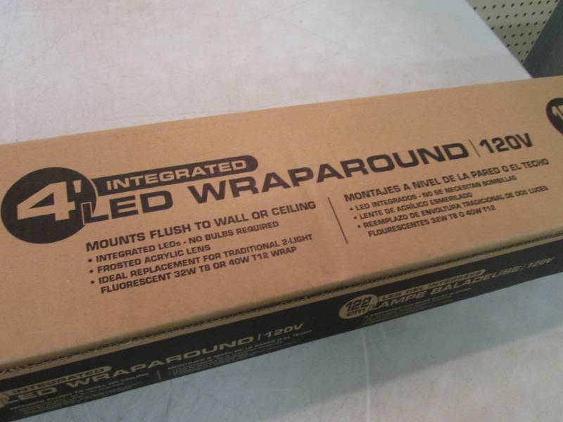 lot 27 image: Lithonia Lighting 4 ft Integrated L...