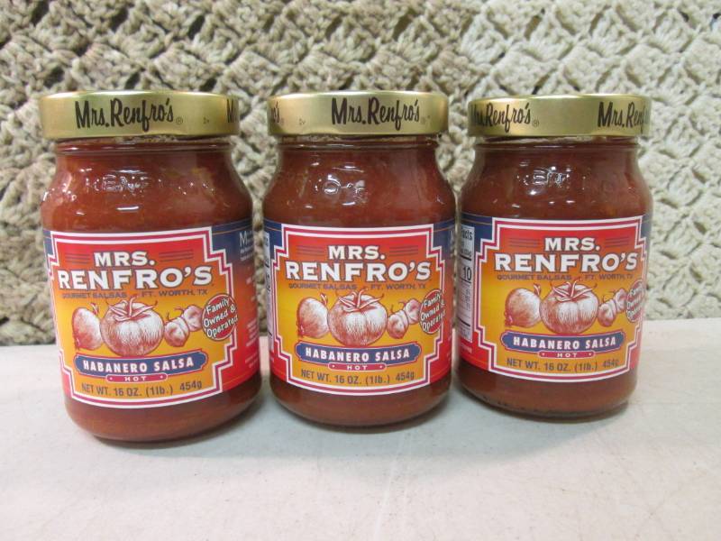 lot 77 image: 3 Jars of Mrs. Renfros Habanero Sa...