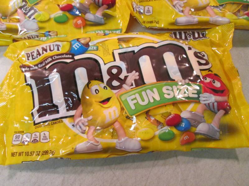lot 112 image: 3 Bags of Fun Size Bags of Peanut M...