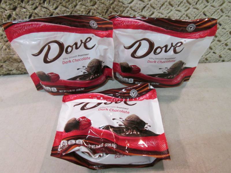 lot 122 image: 3 Bags of Dove Silky Smooth Promise...