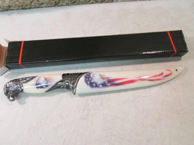 lot 188 image: 13 Patriotic Eagle Knife with Scab...