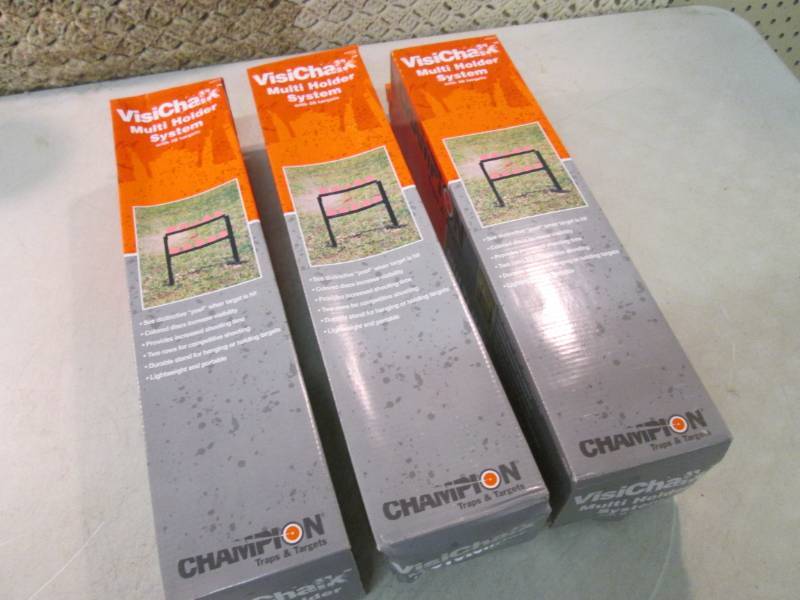 lot 202 image: Lot of 3 Champion Traps & Targets V...
