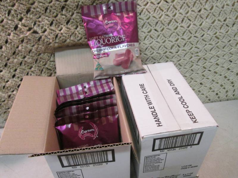 lot 218 image: 2 Cases with 8 Bags each of Caprico...