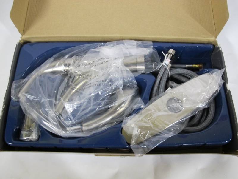 lot 24 image: Glacier Bay Keelia Single-Handle Pull-Out Sprayer Kitchen Faucet in Brushed Nickel