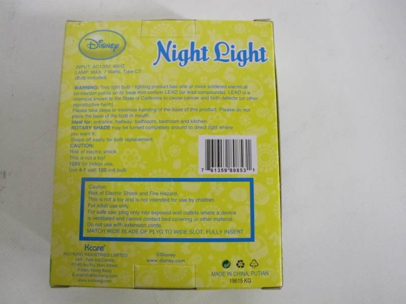 lot 89 image: Disney Frozen Night Light by KCare