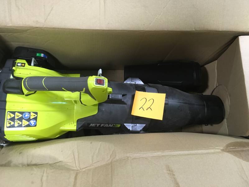 RYOBI 160 MPH 520 CFM 25cc Gas Jet Fan Blower in good condition
