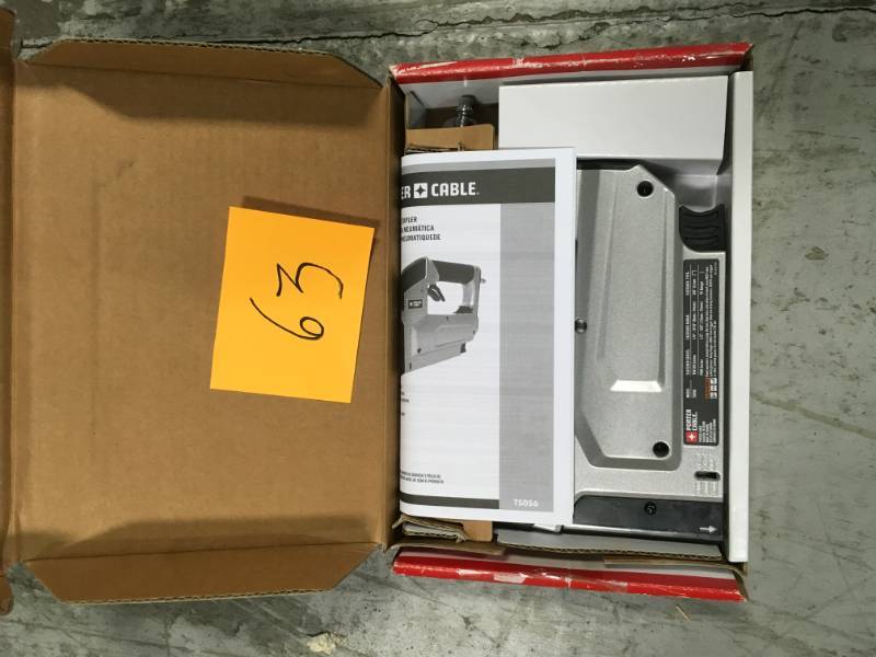 Porter-Cable Pneumatic 18-Gauge 38 in. Crown Staplerin good condition