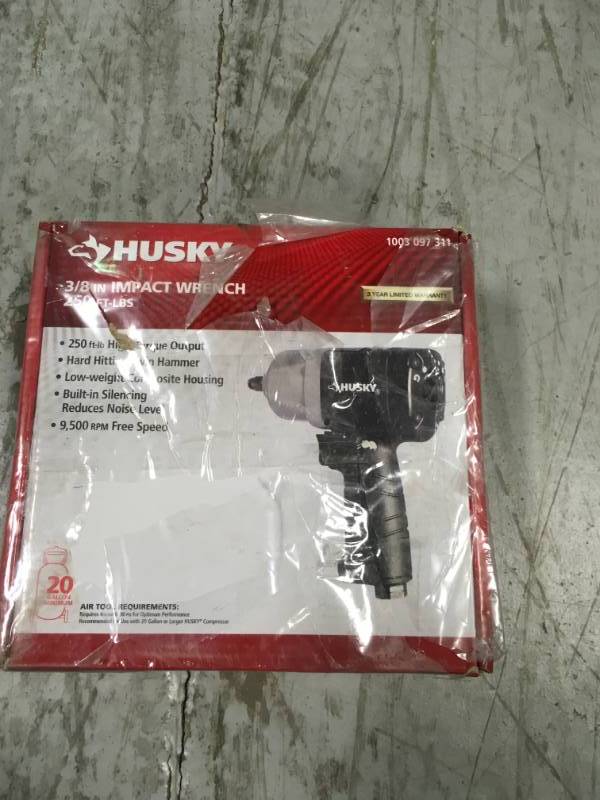 Husky 250 ft.lbs. 38 In. Impact Wrench not used