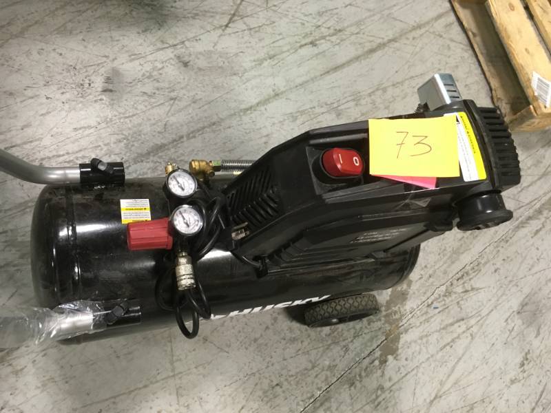 Husky 8G 150 PSI Hotdog Air Compressor in good condition