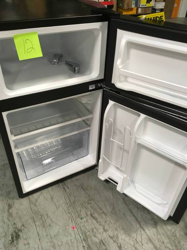 lot 12 image: Frigidaire 3.2 cu. ft. 2 Door Retro Mini Fridge in Black SEE PICS DAMAGE