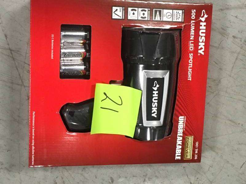 lot 21 image: Husky 500 Lumen LED Compact Unbreakable Spotlight not used