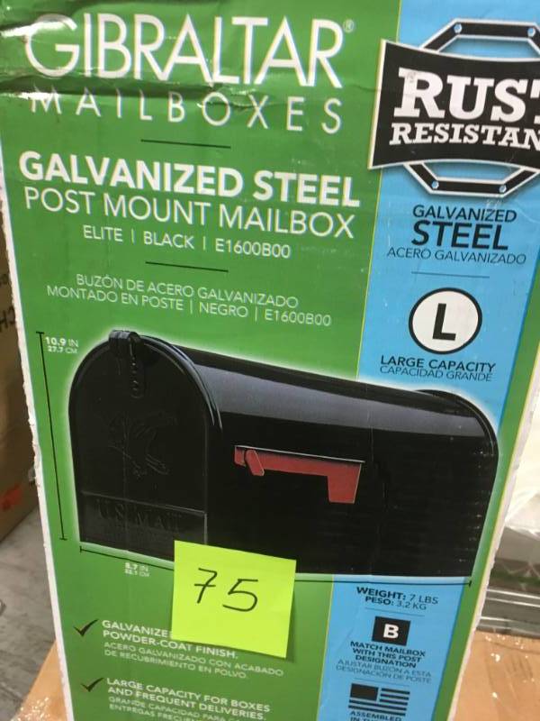 lot 75 image: Gibraltar Mailboxes Elite Large Galvanized Steel Post-Mount Mailbox in Black in very good condition