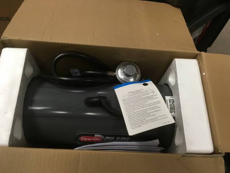 lot 97 image: Dyna-Glo 30000  60000 Btu Liquid Propane Forced Air Heater in very good condition