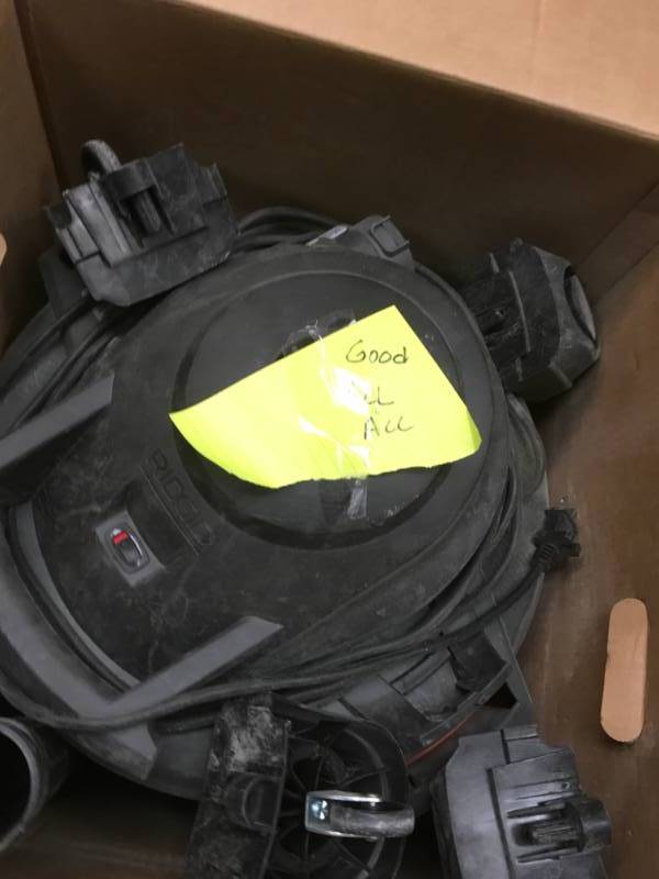 lot 69 image: RIDGID 12 Gal. 5.0-Peak HP WetDry Vacuum in good condition