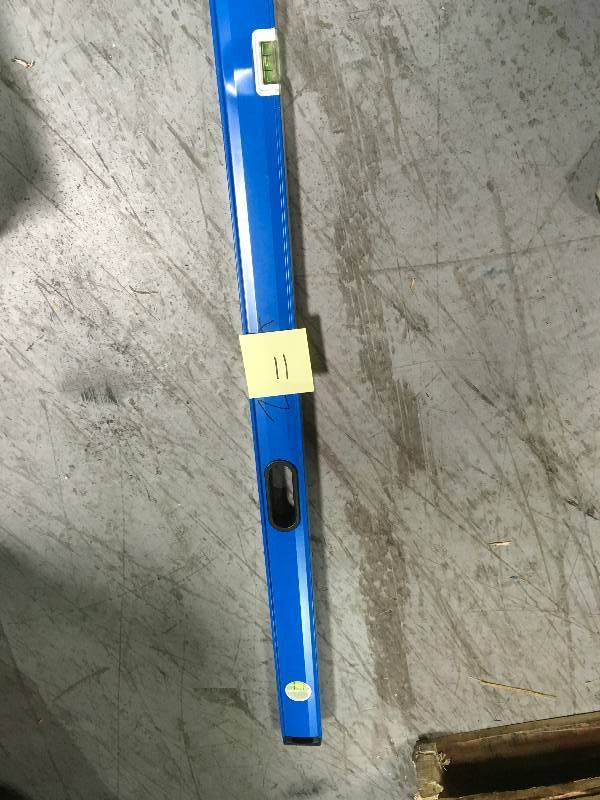 lot 11 image: Empire 72 in. Aluminum Box Level in good condition