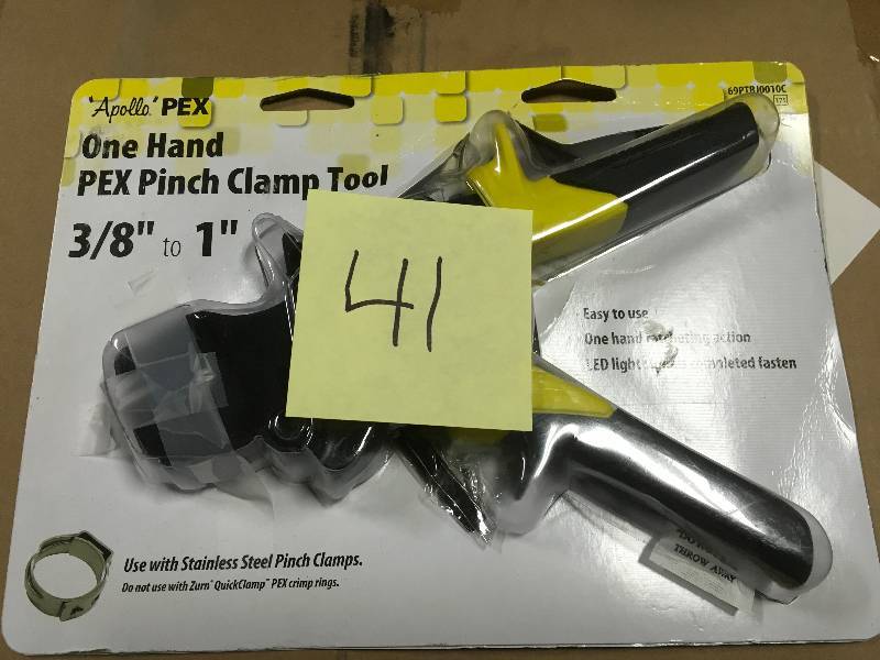 lot 41 image: Apollo 38 in. to 1 in. 1-Hand PEX Pinch Clamp Tool in good condition