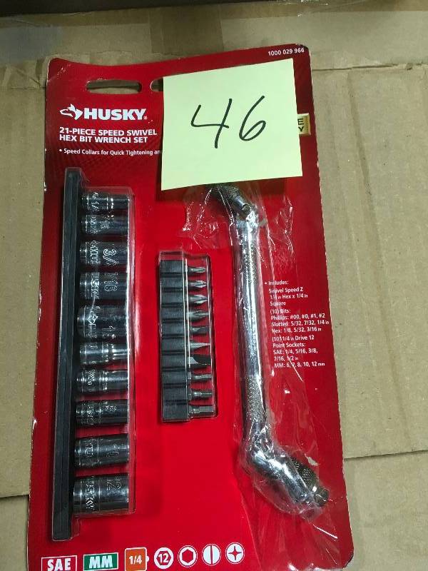 lot 46 image: Husky Swivel Speed Z Hex Bit Socket and Wrench Set (21-Piece) in good condition