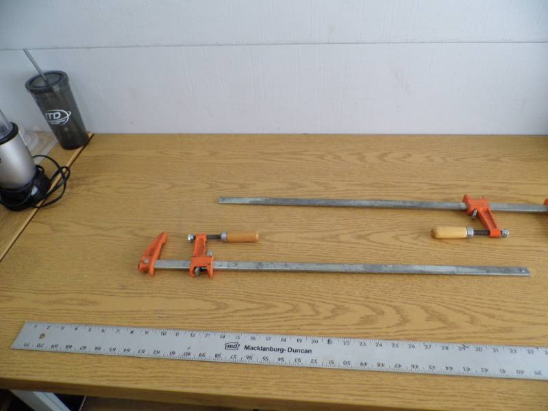 2 Clamps - 6 Metal Ruler