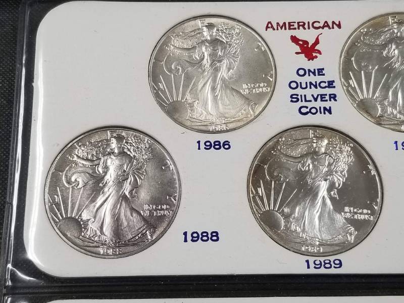 DATE RUN OF 10 AMERICAN SILVER EAGLES 1986-1995