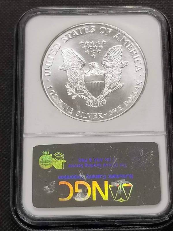 1995 AMERICAN SILVER EAGLE 1 TROY OZ. .999 FINE SILVER MS69 NGC