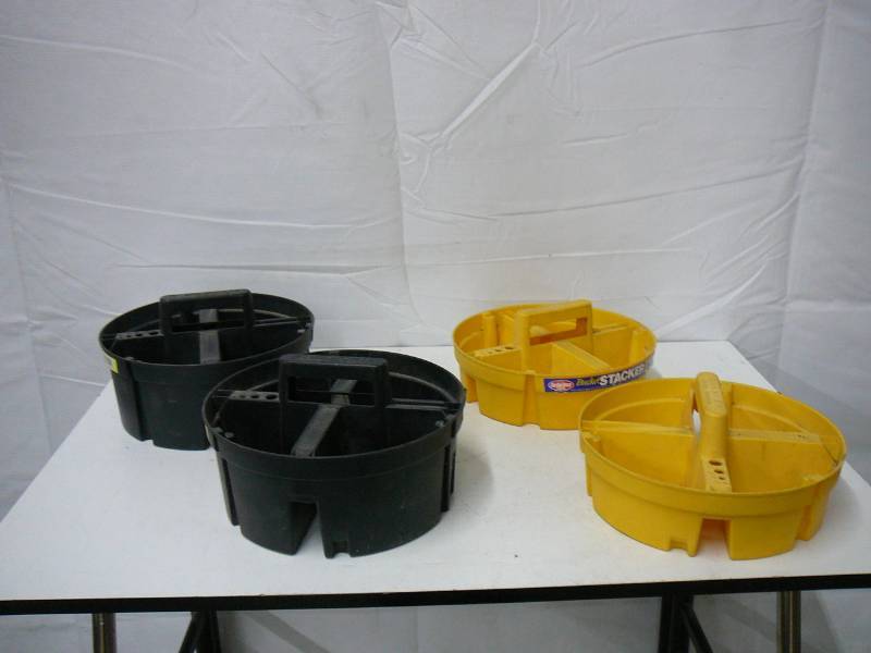lot 16 image: Bucket Stacker Trays