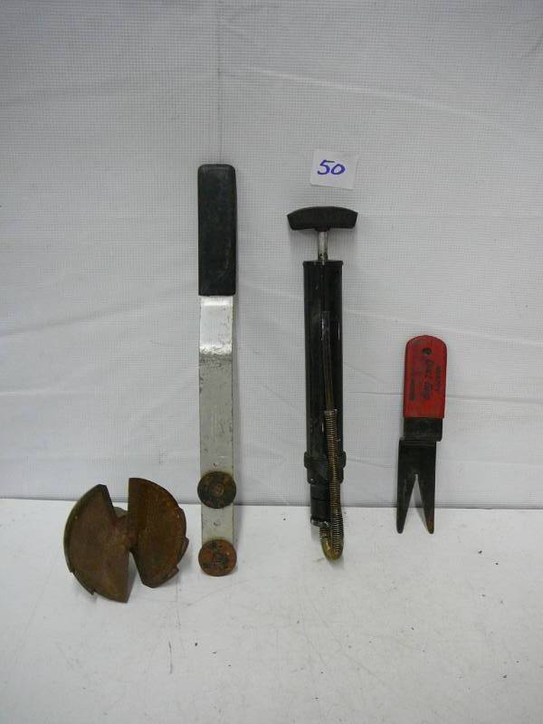 lot 50 image: Lot of Tools