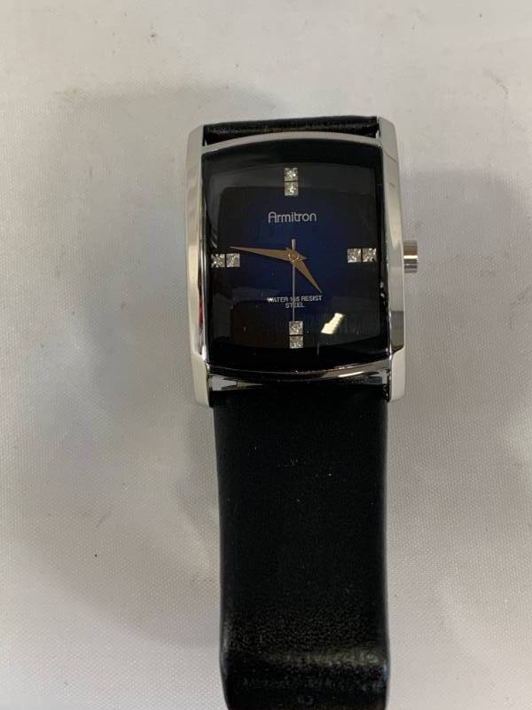 lot 9 image: New Mens Armitron Watch (needs battery)
