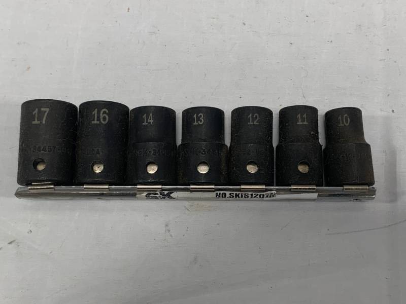 lot 49 image: Brand New SK Tools 7pc Metric Impact Socket Set