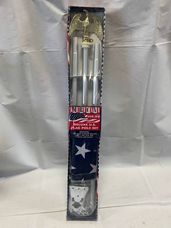lot 56 image: Deluxe US Flag Pole Set   Includes 6 Pole, 3 x 5 US Flag (July 4th is coming up)