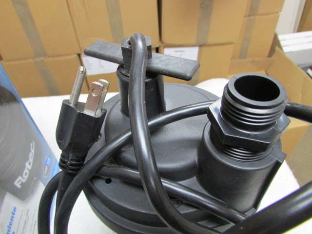 lot 31 image: Utility Pump