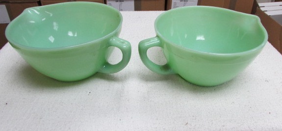 lot 52 image: Mixing bowls
